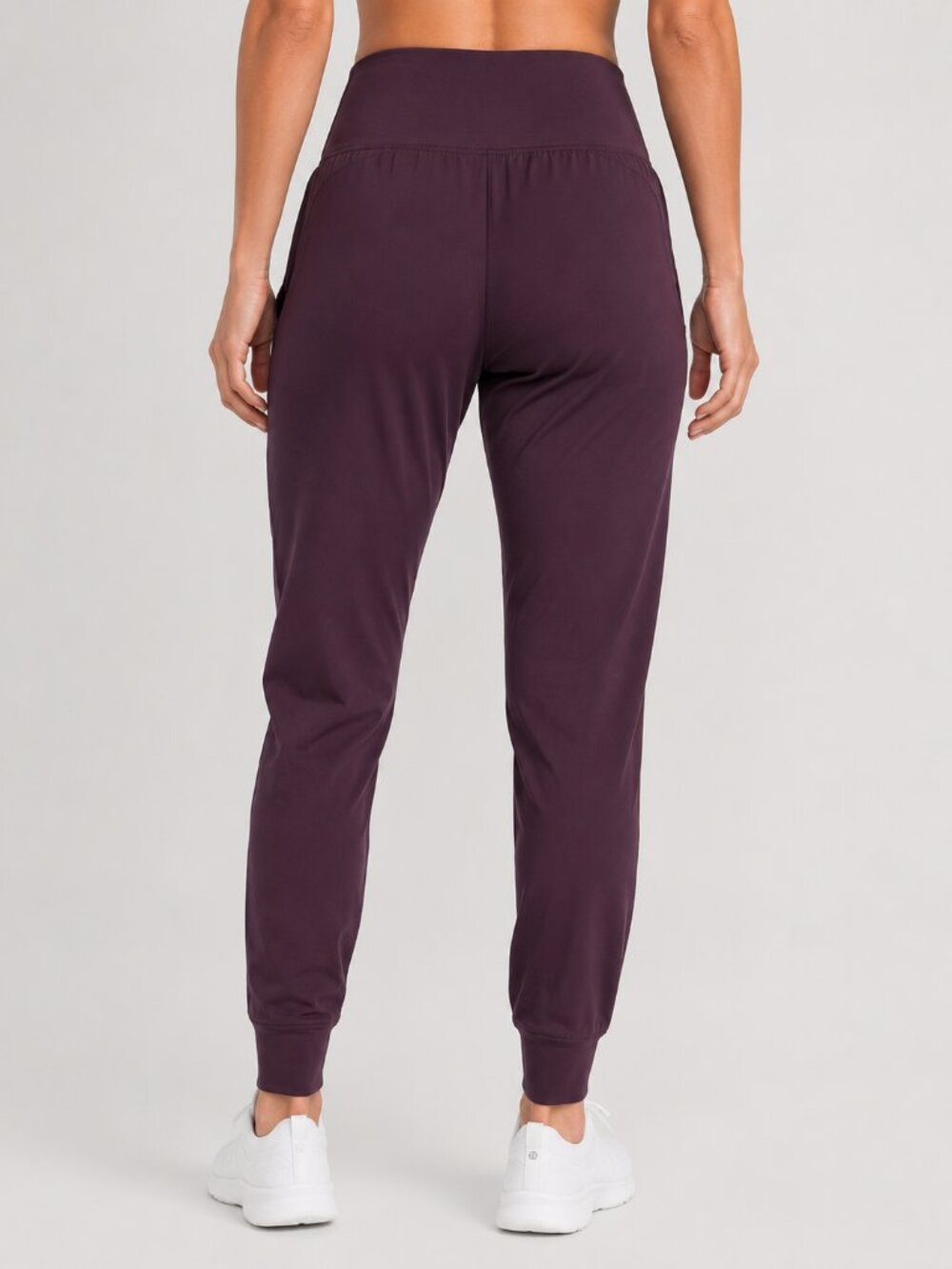 Old Navy Active High Waist Joggers Women's Large NWT Deep Plum Moisture Wicking